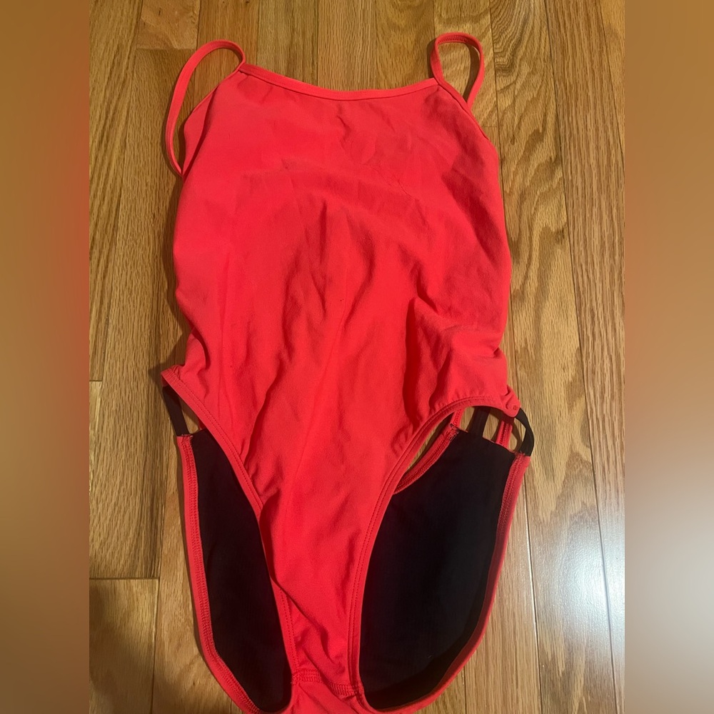Jolyn “Gavin 2” swimsuit reddish/ pink color size 32